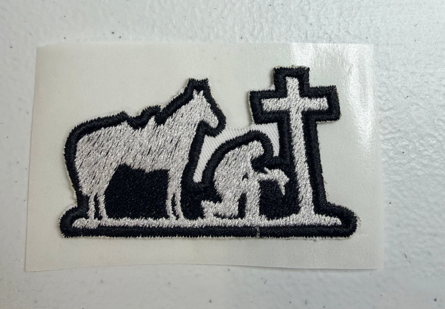 Rugged Praying Embroidered Hat Patch