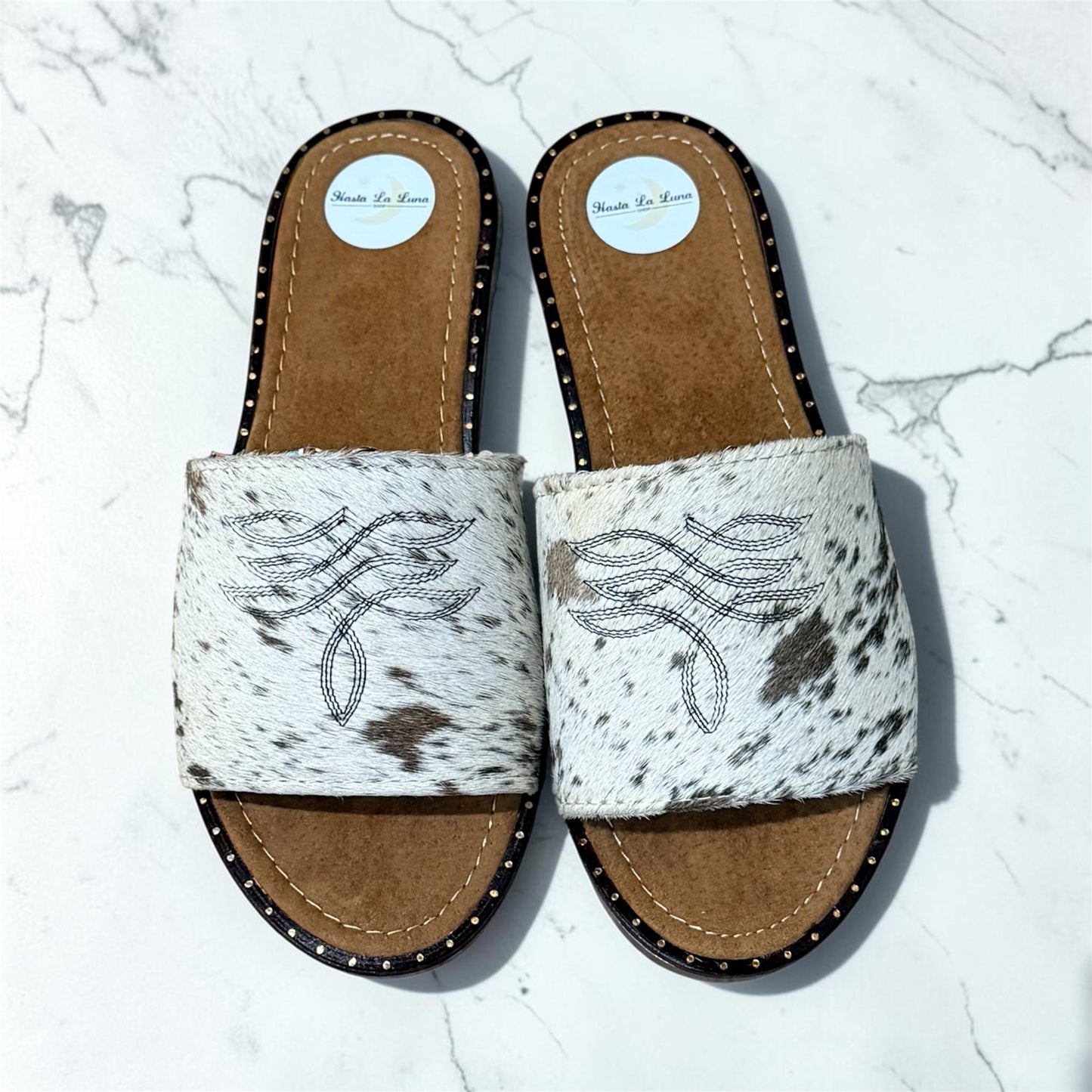 White and Brown Women's Cowhide Sandals (Size 8)